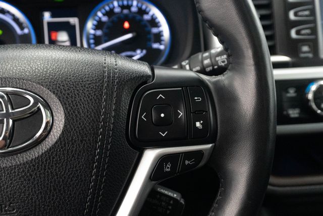 Used 2018 Toyota Highlander Hybrid SUV