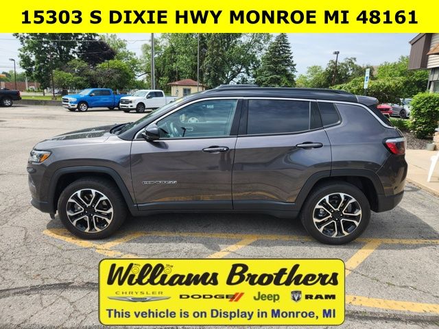 2024 Jeep Compass Limited - Baltic Gray Metallic Clearcoat exterior view 6