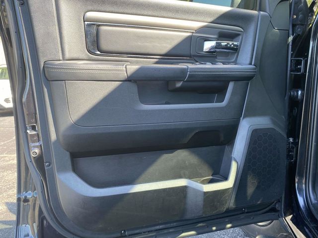 2017 Brilliant Black Crystal Pearlcoat Ram 1500 Night RWD Truck