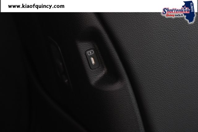New 2027 Kia Sportage Hybrid SUV