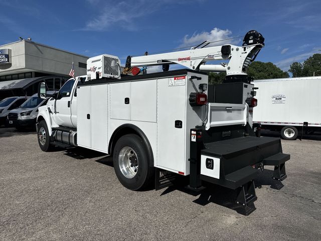 2026 Ford F-750 SuperCab photo 6