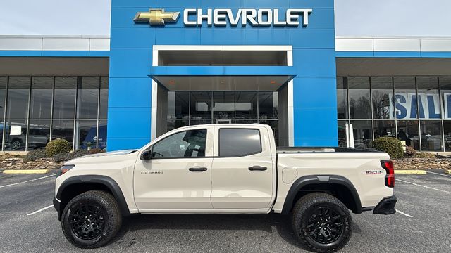 new 2026 Chevrolet Colorado car, priced at $42,595