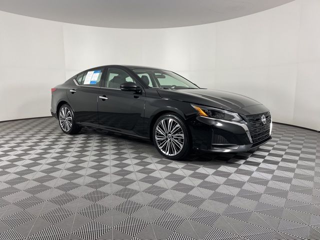 2023 Nissan Altima 2.5 SL 2