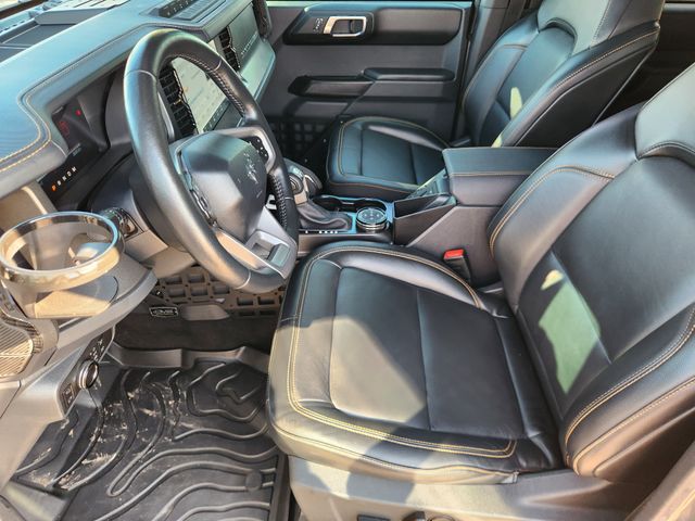 2024 Ford Bronco Badlands Gray at Community Kia
