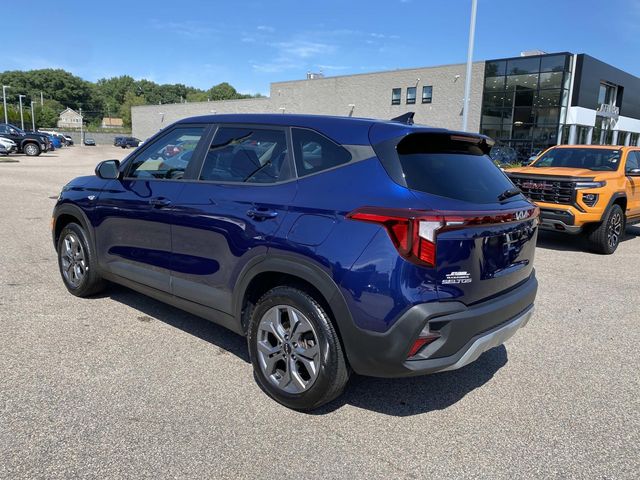 Used 2025 Kia Seltos SUV
