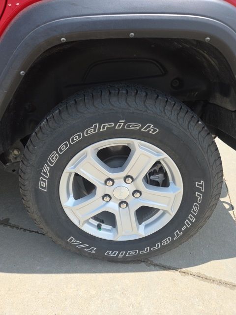 Used 2021 Jeep Wrangler SUV