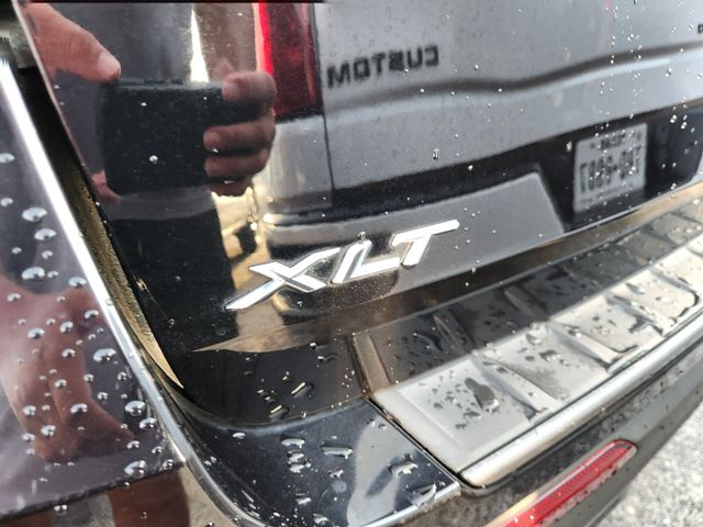 2024 Ford Explorer XLT Black at DeMontrond Ford