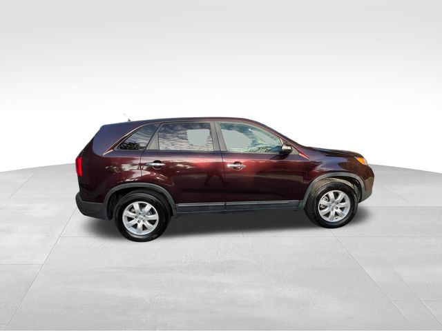 2012 Kia Sorento LX 11