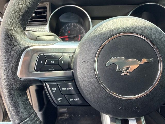 2017 Ford Mustang GT - Photo 21
