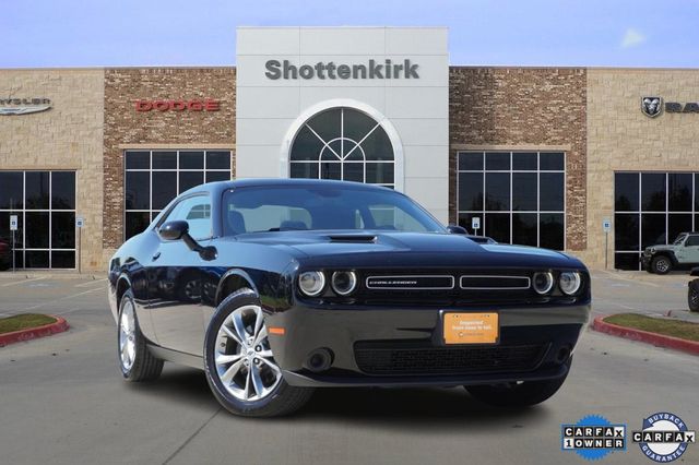 2023 Dodge Challenger SXT AWD