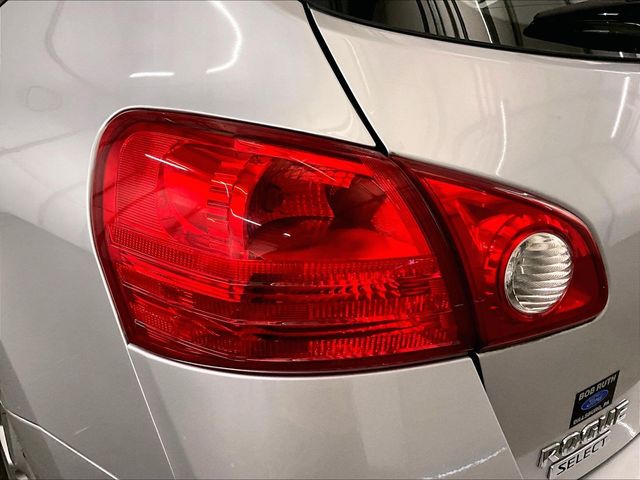 2015 Nissan Rogue Select S Silver at Auto Express Mitsubishi