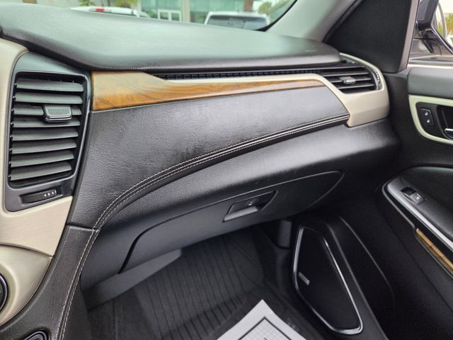 Used 2020 Black GMC Denali image 28