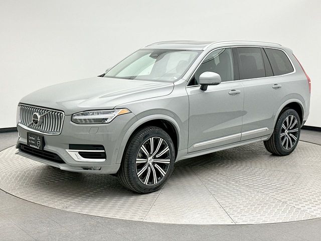 2025 Volvo XC90 B6 Plus Bright Theme 7-Passenger AWD