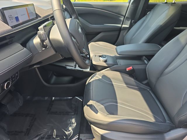 Used 2024 Vapor Blue Ford Premium image 16