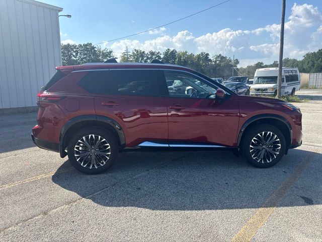2025 Nissan Rogue Platinum:C02794