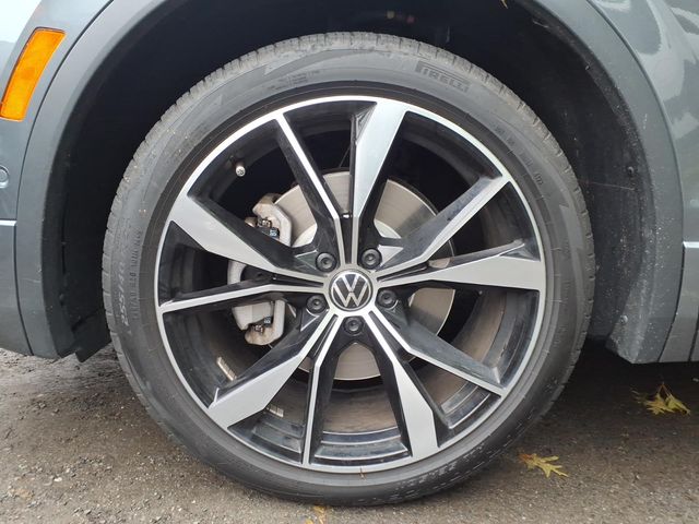 2024 Volkswagen Tiguan - Image 5