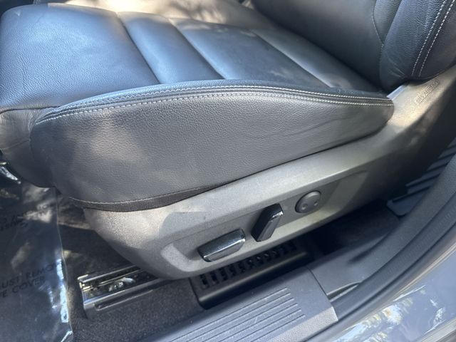 Used 2021 Gray Nissan SL image 30
