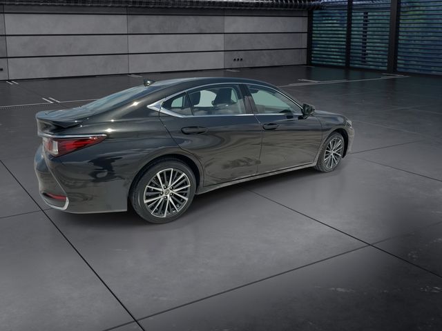 Used 2025 Lexus ES Sedan