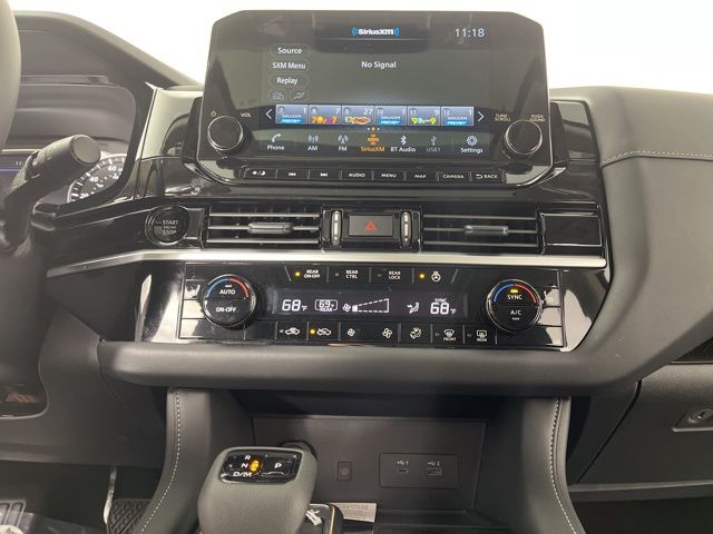 2025 Obsidian Green Pearl/Super Black Nissan Pathfinder SL FWD SUV