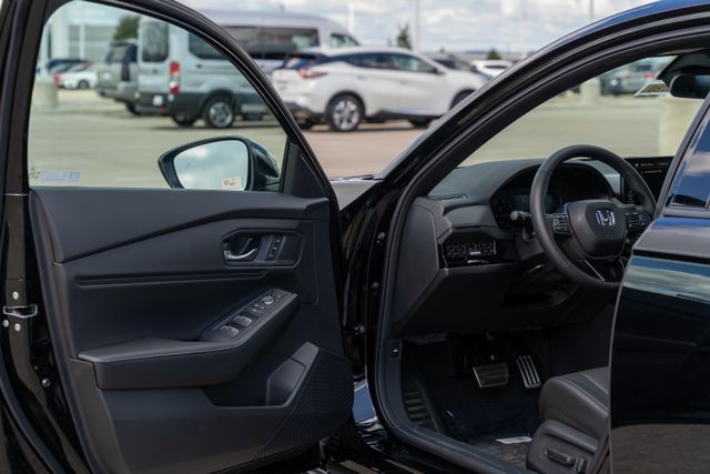 2023 Honda Accord Hybrid Sport-L 17