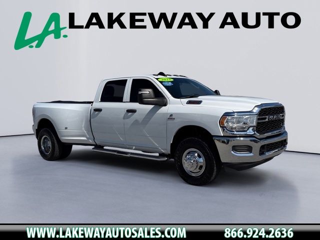 Bright White Clearcoat 2023 RAM 3500 Pickup Truck Four-Wheel Drive 6-Speed Automatic