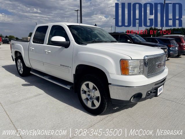Summit White 2009 GMC Sierra 1500 Pickup Truck Four-Wheel Drive 6-Speed Automatic