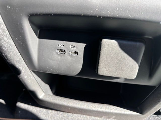 2026 GMC Acadia AT4 AWD