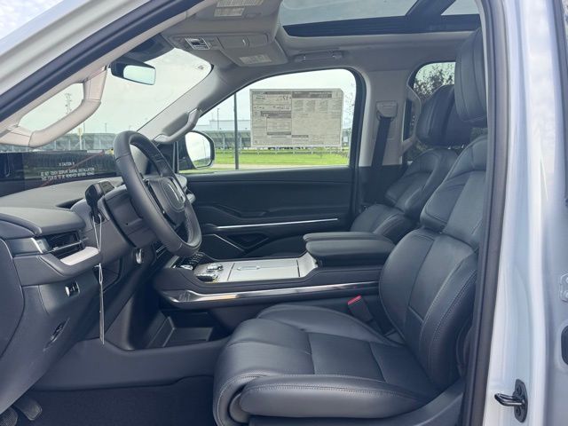 2025 Lincoln Navigator Reserve L