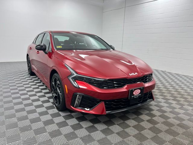 Runway Red 2025 Kia K5 Sedan Front-Wheel Drive 8-Speed Automatic