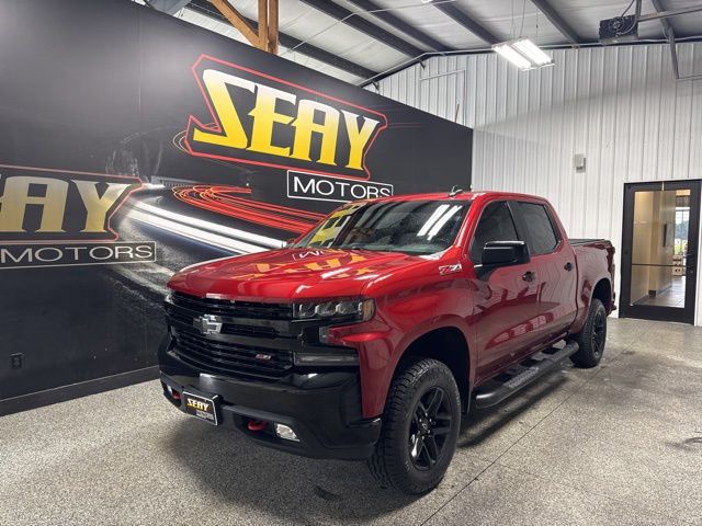 Cajun Red Tintcoat 2019 Chevrolet Silverado 1500 LT Trail Boss Crew Cab 4WD Pickup Truck Four-Wheel Drive 8-Speed Automatic