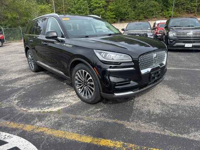 Infinite Black Metallic Clearcoat 2022 Lincoln Aviator Standard RWD SUV / Crossover Rear-Wheel Drive Automatic