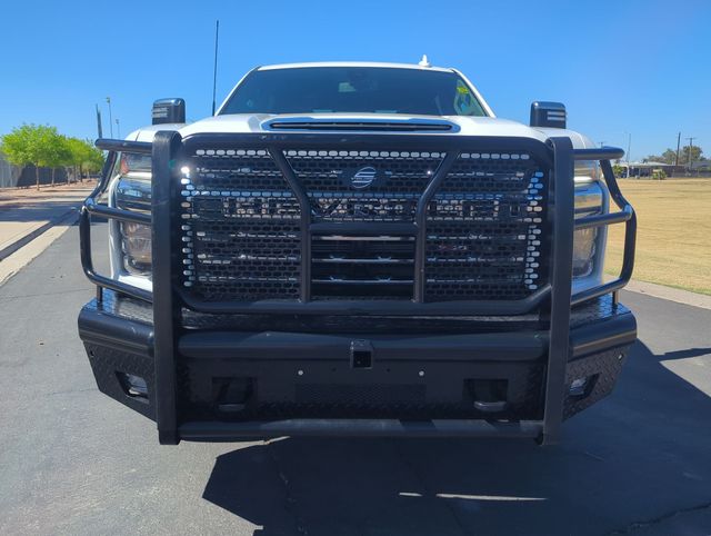 2022 Chevrolet Silverado 3500HD LTZ Crew Cab 4WD