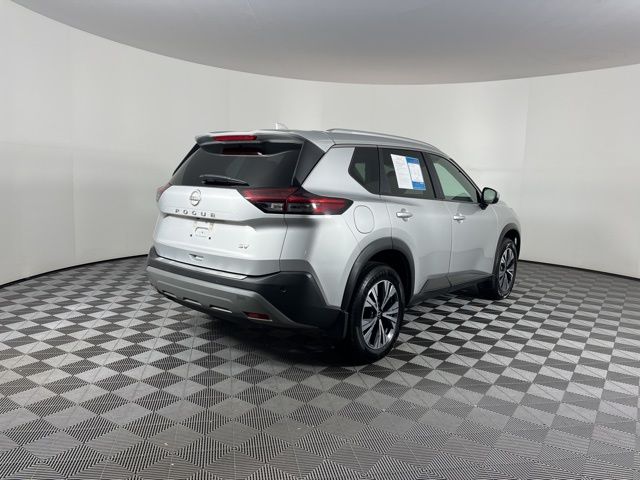 2023 Brilliant Silver Metallic Nissan Rogue SV FWD SUV