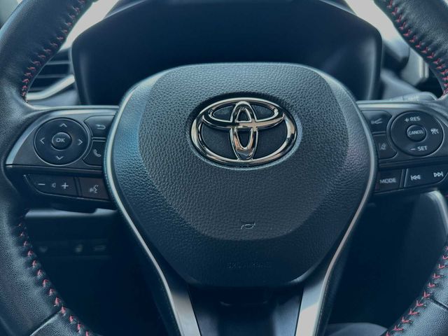 2022 Toyota RAV4 Prime XSE 23