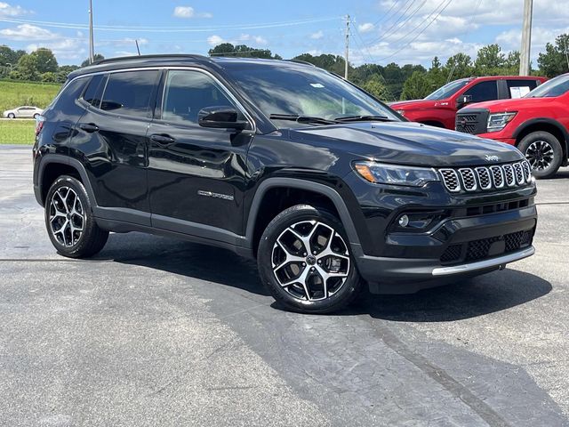 Diamond Black Crystal Pearlcoat 2025 Jeep Compass SUV / Crossover Four-Wheel Drive 8-Speed Automatic