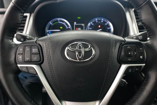 Used 2018 Toyota Highlander Hybrid SUV