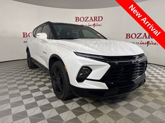 2024 Iridescent Pearl Tricoat Chevrolet Blazer RS FWD SUV