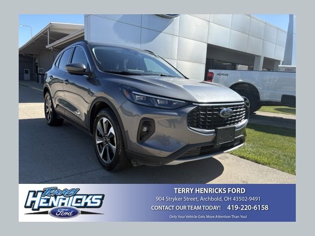 2024 Ford Escape Platinum AWD