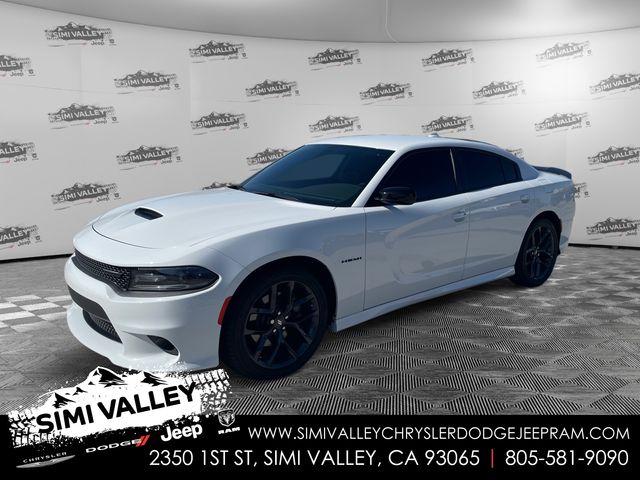 White 2021 Dodge Charger Sedan Rear-Wheel Drive 8-Speed Automatic
