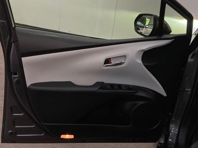 2022 Toyota Prius XLE AWD-e