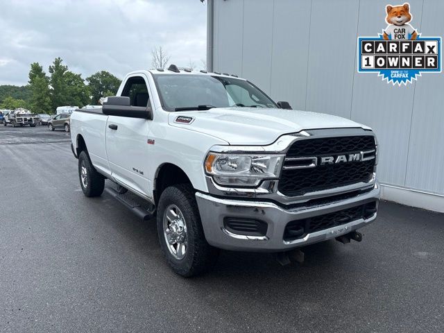 Bright White Clearcoat 2022 RAM 2500 Pickup Truck Four-Wheel Drive 8-Speed Automatic