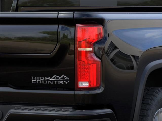 2025 Chevrolet Silverado 2500HD High Country 11