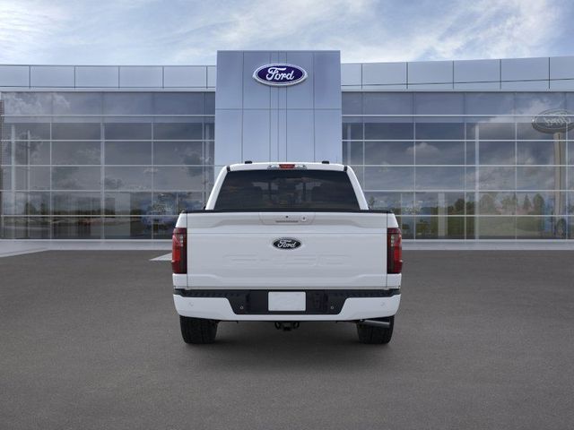 New 2026 Oxford White Ford XLT image 5