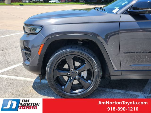 Used 2023 Jeep Grand Cherokee SUV