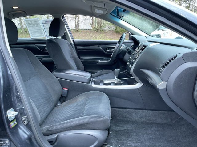 Used 2015 Nissan Altima For Sale in Muncie, IN