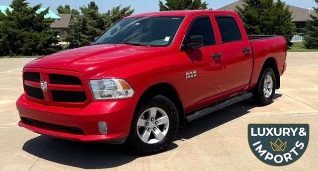 2017 RAM 1500 Express Crew Cab 4WD