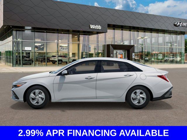 2025 Hyundai Elantra SE photo