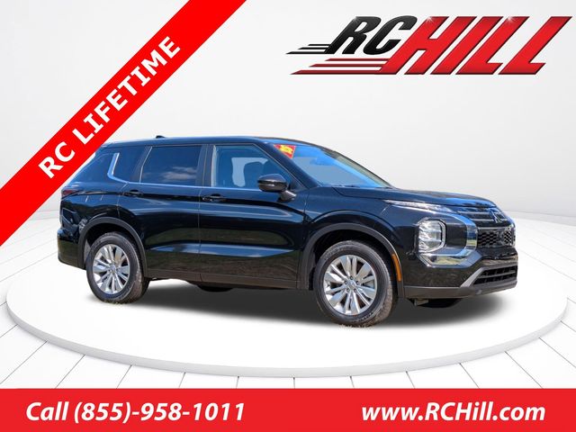 2025 Mitsubishi Outlander ES