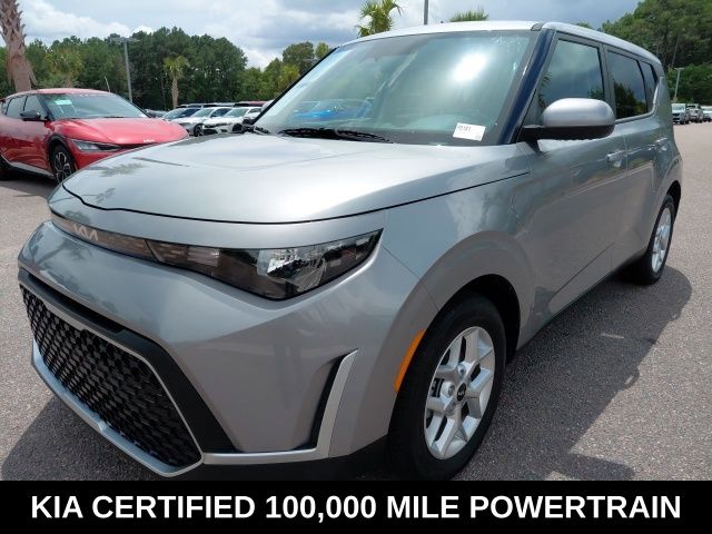 Gravity Gray 2025 Kia Soul SUV / Crossover Front-Wheel Drive Continuously Variable Transmission