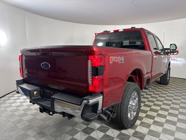 2025 Ruby Red Metallic Tinted Clearcoat Ford Super Duty F-350 SRW Lariat 4X4 Truck